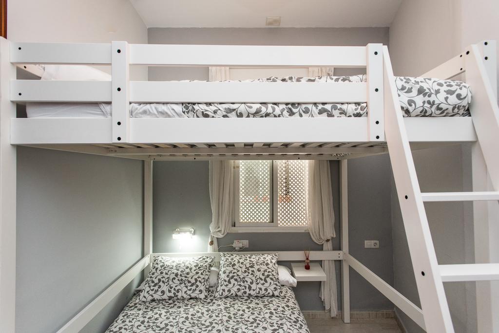 Divi Apartments Valvanera Σεβίλλη Εξωτερικό φωτογραφία