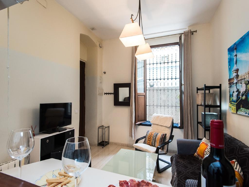 Divi Apartments Valvanera Σεβίλλη Εξωτερικό φωτογραφία